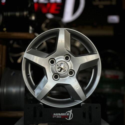 رینگ فابریک 207 شمشیری سایز 14 نقره ای نیریز